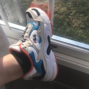 Fila luminance size 6.5